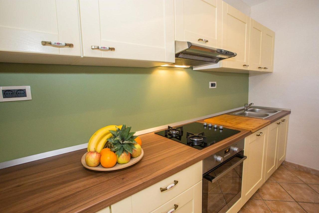 Apartment Nini Пореч Екстер'єр фото