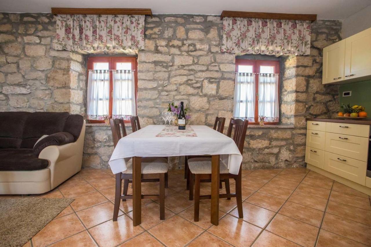 Apartment Nini Пореч Екстер'єр фото