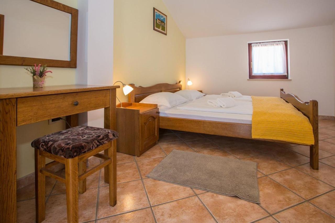 Apartment Nini Пореч Екстер'єр фото